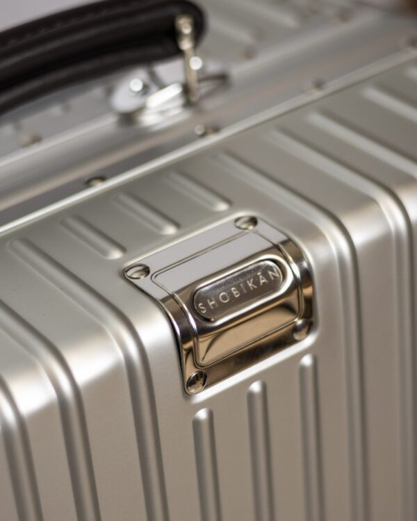 Tsuyoi Travel Luggage - Image 3